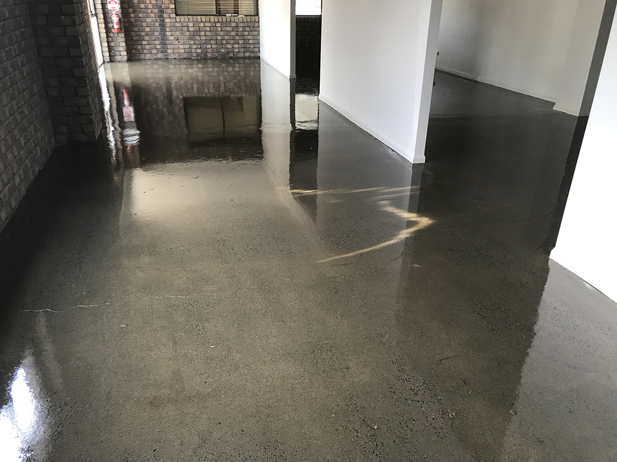 A furniture dealer applied Ezypoly direct to concrete to create a rustic warehouse finish for their outlet.