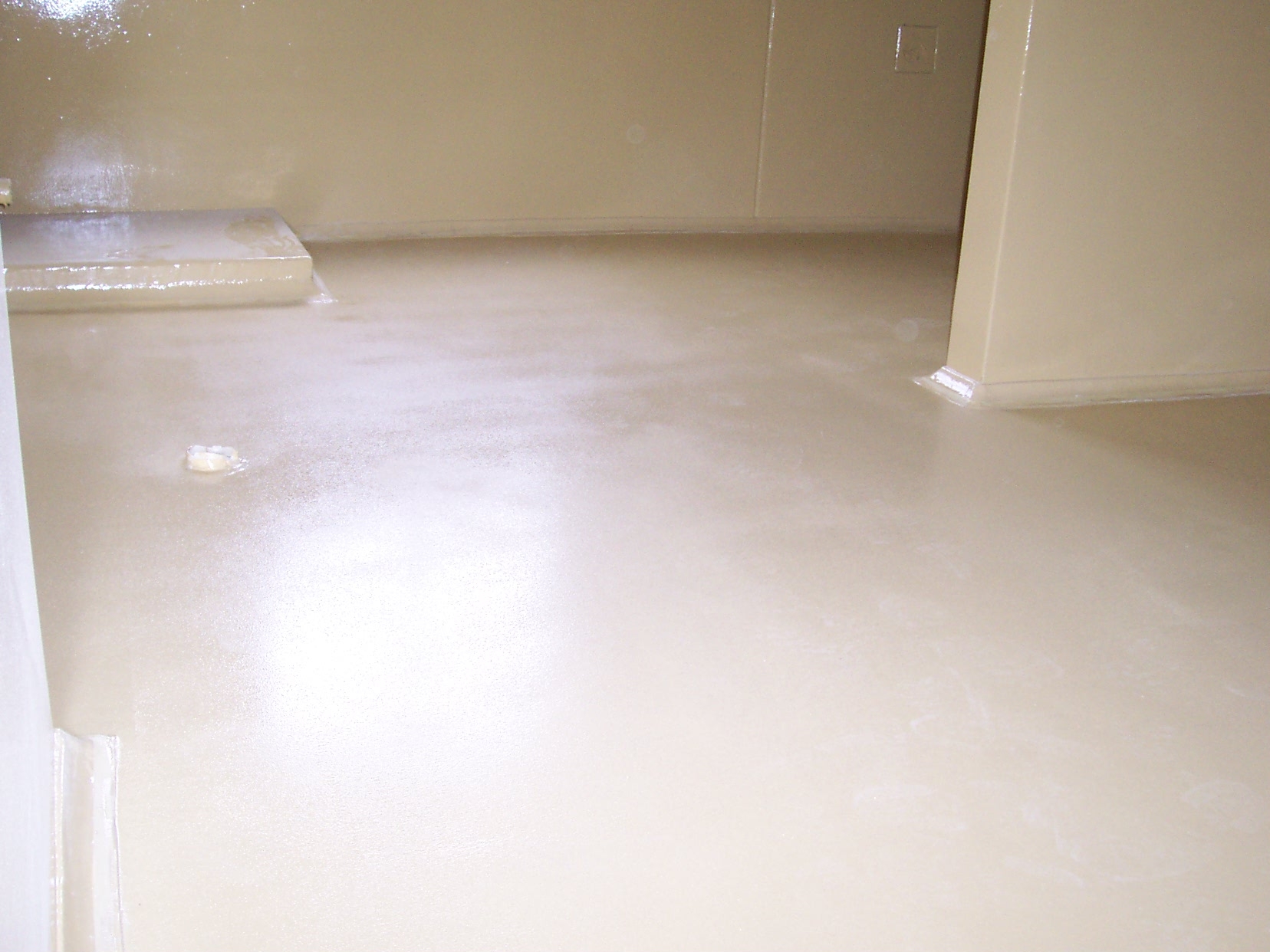 Industrial epoxy flooring example - prison