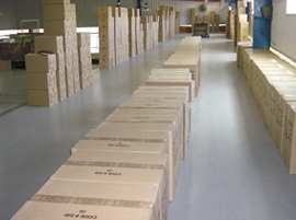 Resin flooring - right applicator